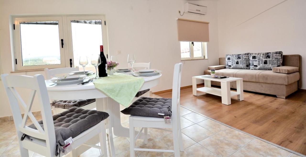 Villa Allegro Sukošan Exterior foto