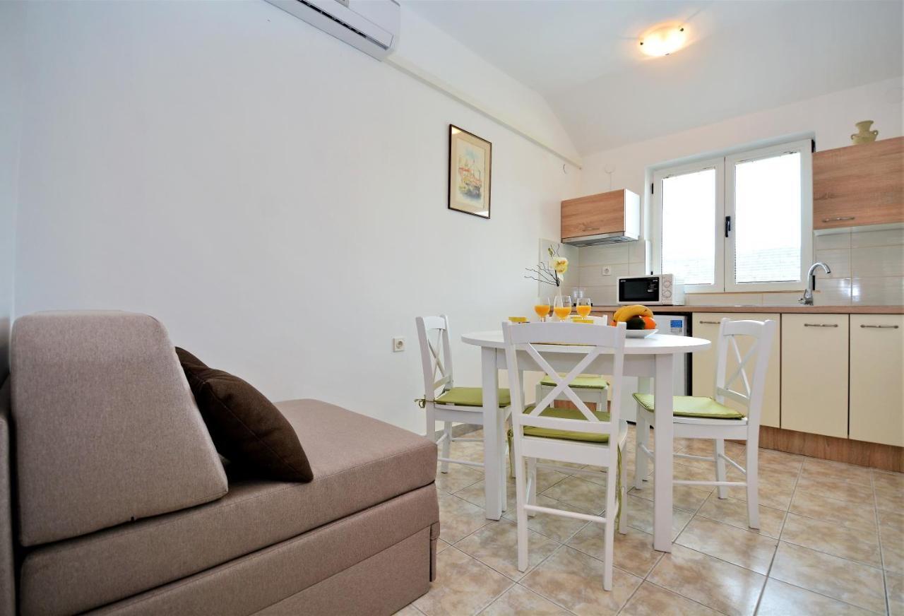 Villa Allegro Sukošan Exterior foto